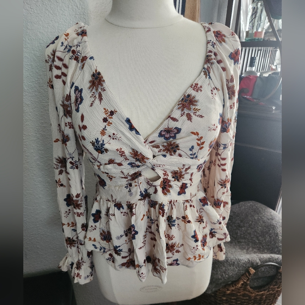Francescas long sleeve top